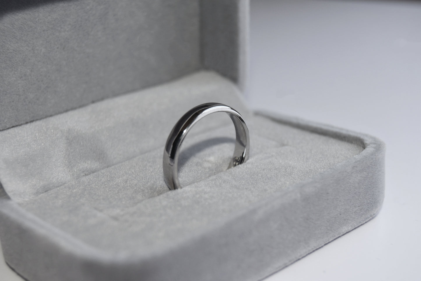 4MM Men's White Gold Vermeil Wedding Band - Sterling Silver Ring