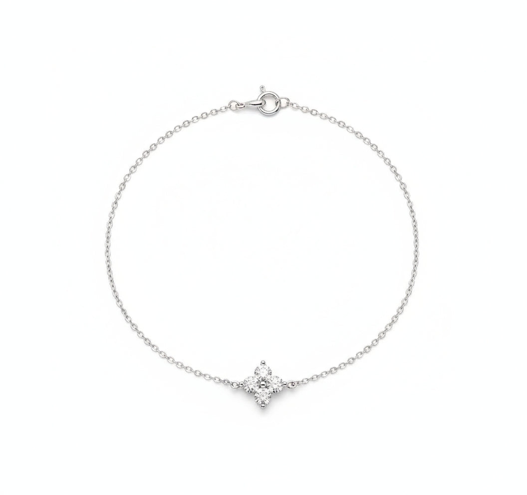 Dainty Silver Clover Bracelet - Bridal, Anniversary & Luck Gift- EL