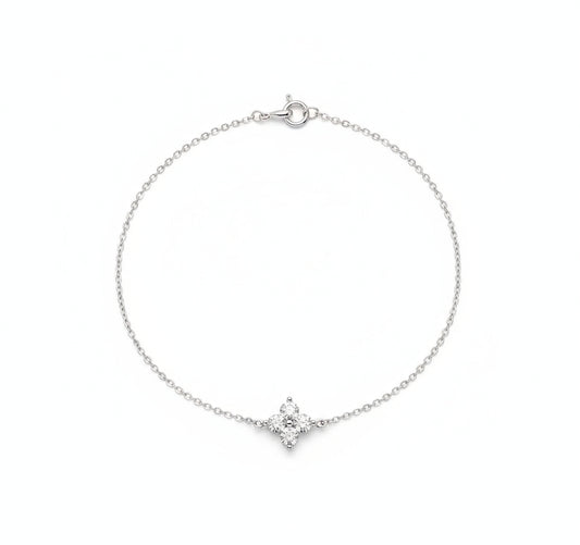 Dainty Silver Clover Bracelet - Bridal, Anniversary & Luck Gift- EL